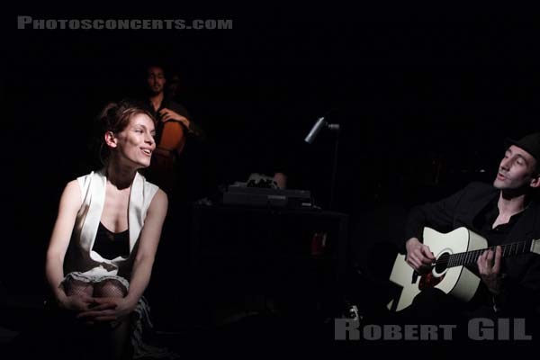 EMILY LOIZEAU - 2006-03-17 - PARIS - La Comedia - 